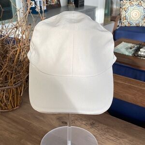 Skora Cream Ponytail ballcap